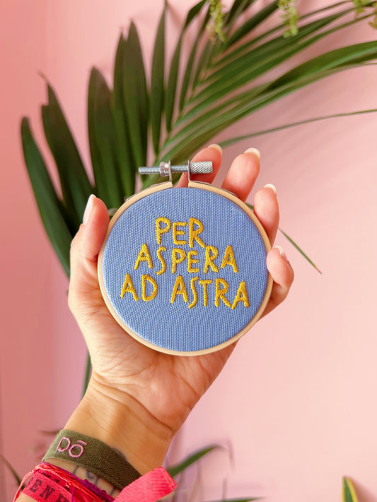 Telaio Per aspera ad astra